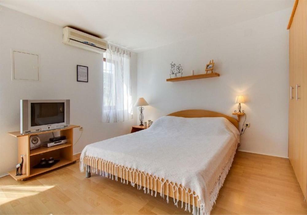 Apartments Jelena Veli Lošinj Dış mekan fotoğraf